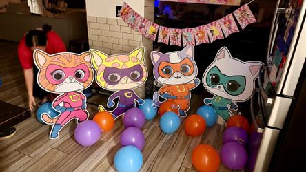 4 Super Kitties Cutouts