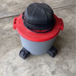 Husky Wet/Dry Vacuum