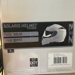 Solaris Helmet White ~ Motorcycle ~ Very Good Condition ~ Large !