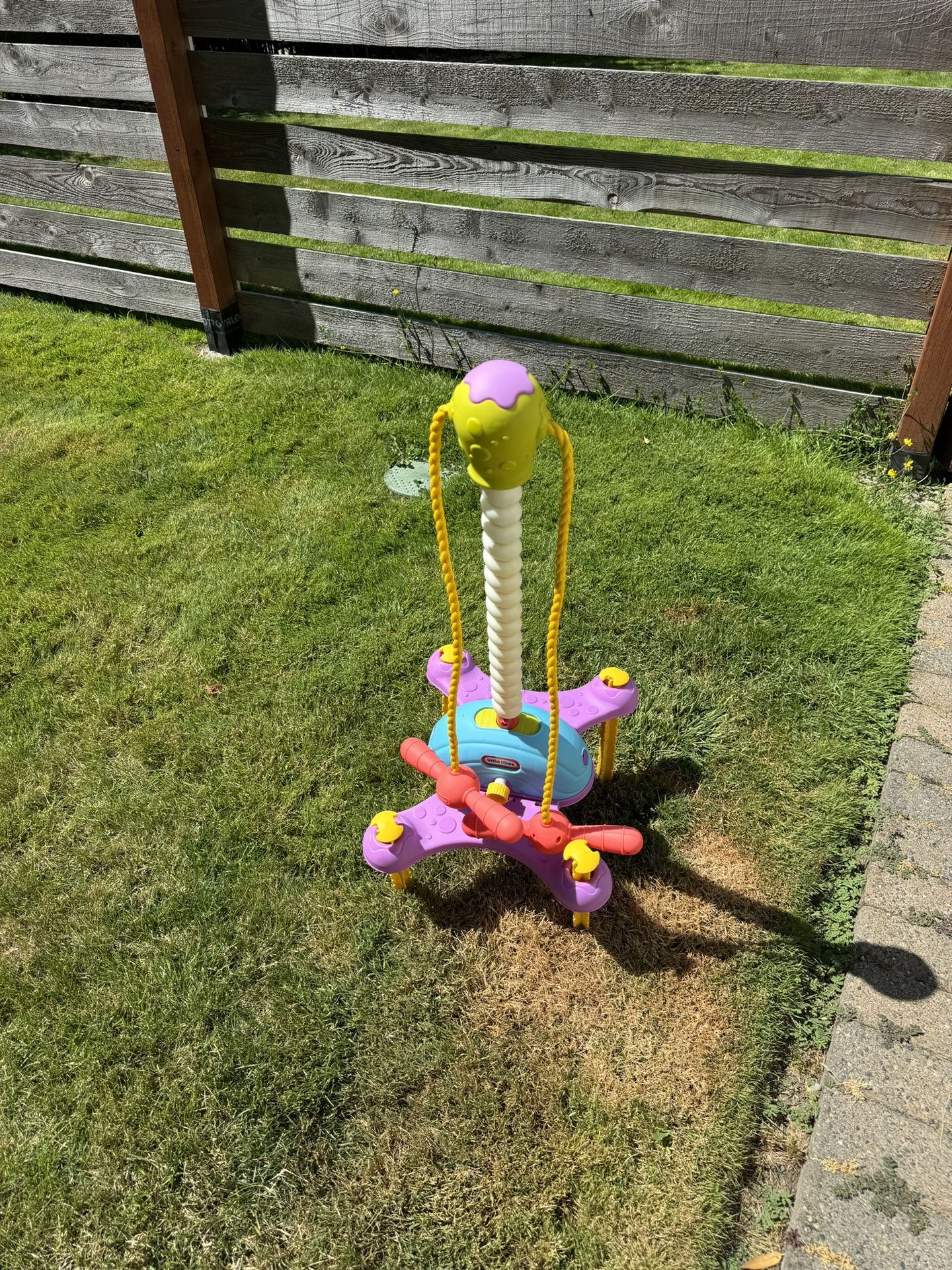 Little Tykes Tug Of Water