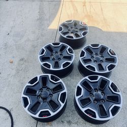 2013 Jeep Rubicon Wheels (5)