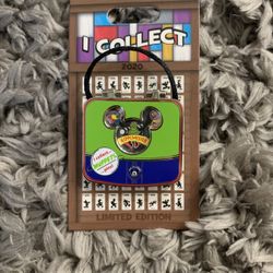 Disney Pin “I Collect” Muppets LE