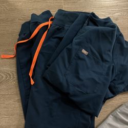 FIGS SCRUBS MEDIUM WOMEN