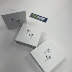 Apple Airpods 3 Bluetooth Earbuds -PAYMENTS AVAILABLE NO CREDIT NEEDED