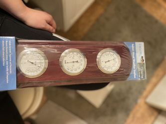 Brand new taylor indoor wood weather station