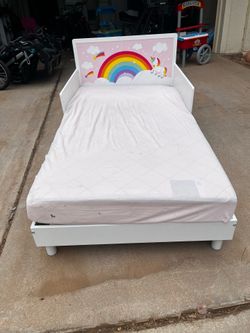 Bed for toddler girl/boy