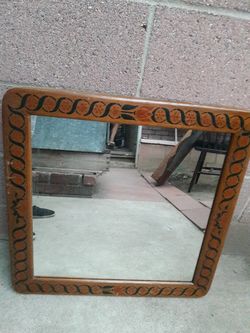 VINTAGE OAK MIRROR $10.00