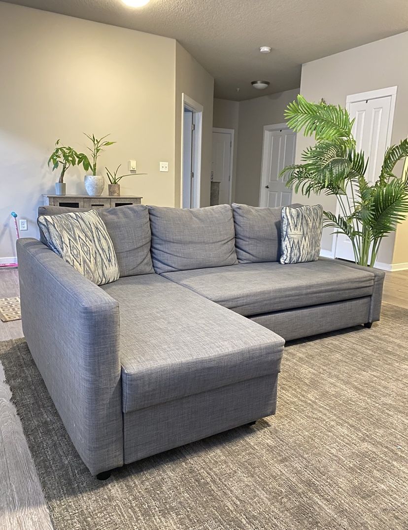 Sleeper Sectional