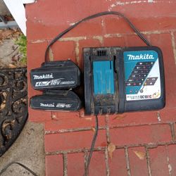 Makita 18 Volt Charger With 2 Batteries 