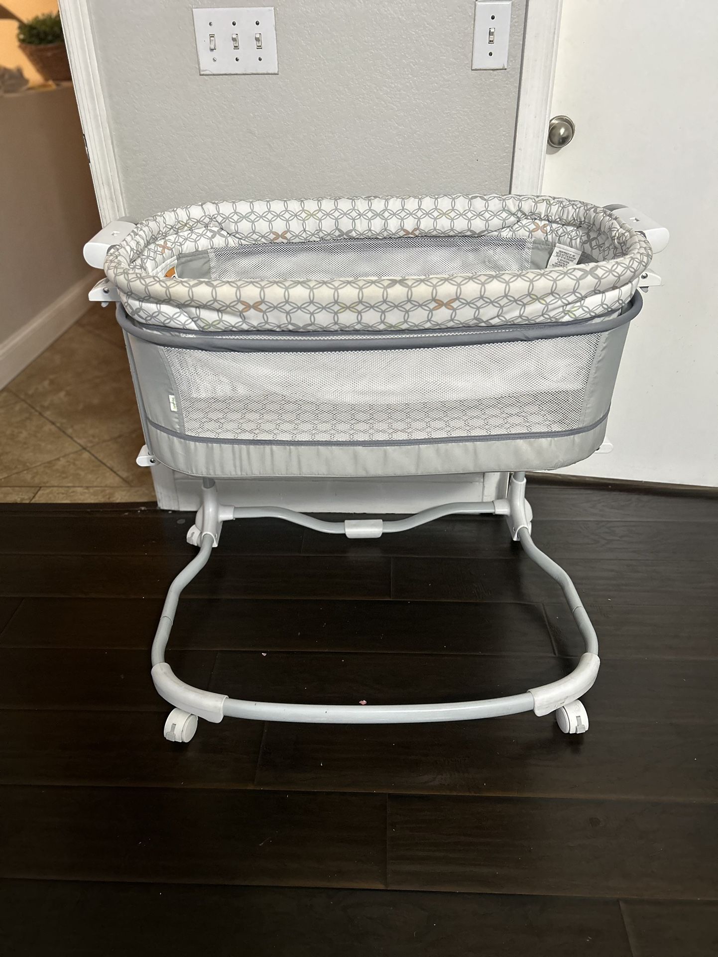 Ingenuity Dream & Grow Bedside Bassinet