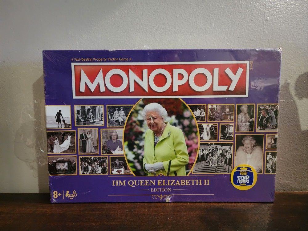 Monopoly Queen Elizabeth II Limited Edition Brand New (Price Is Firm)
