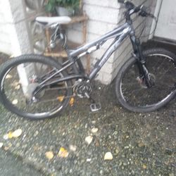 Haro Shift Manrtou Splice Mountain Bike 