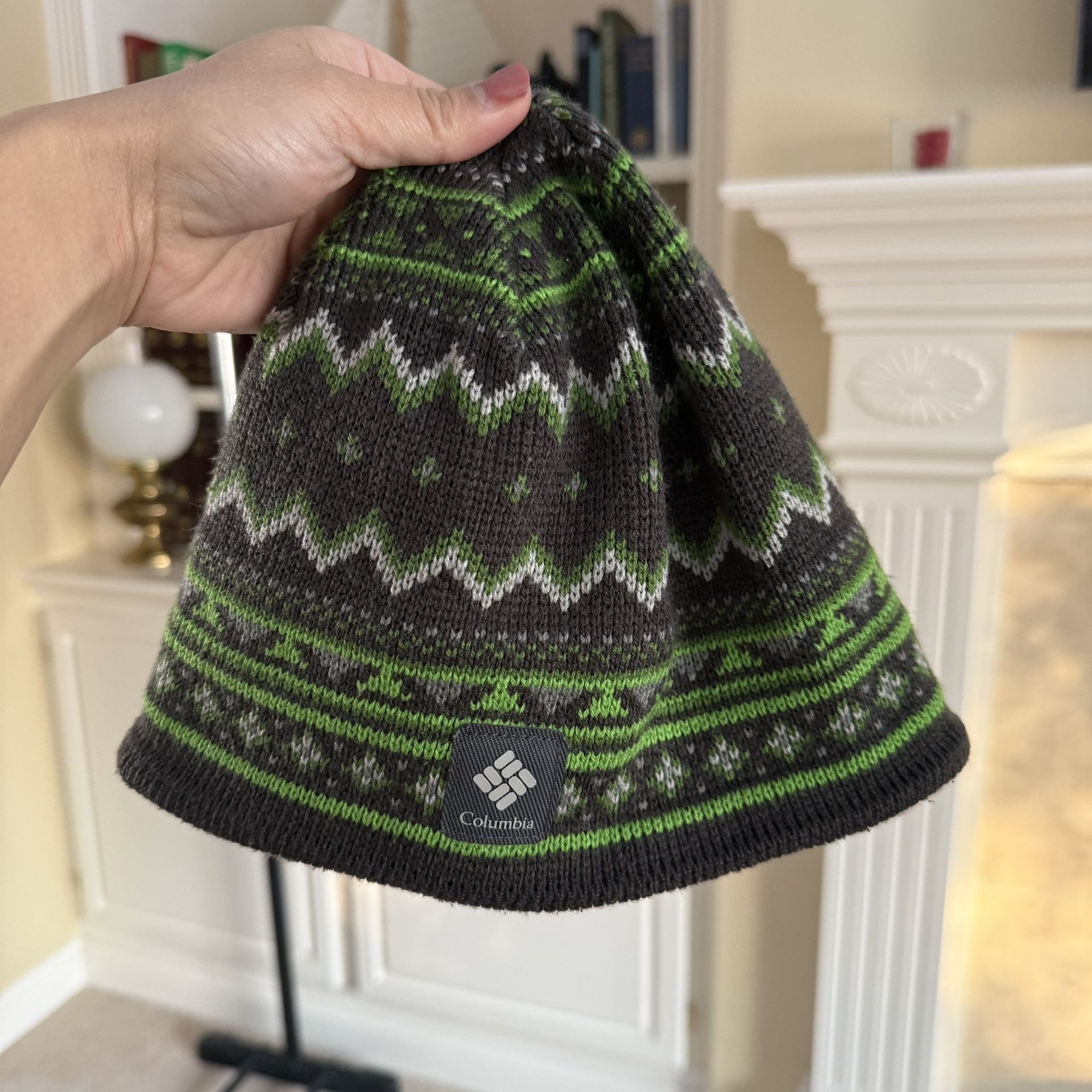 Columbia knit beanie hat in a dark grey, lime green