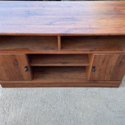 Television Stand/Cabinet