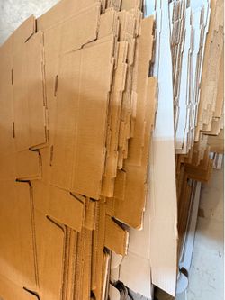 Free Boxes