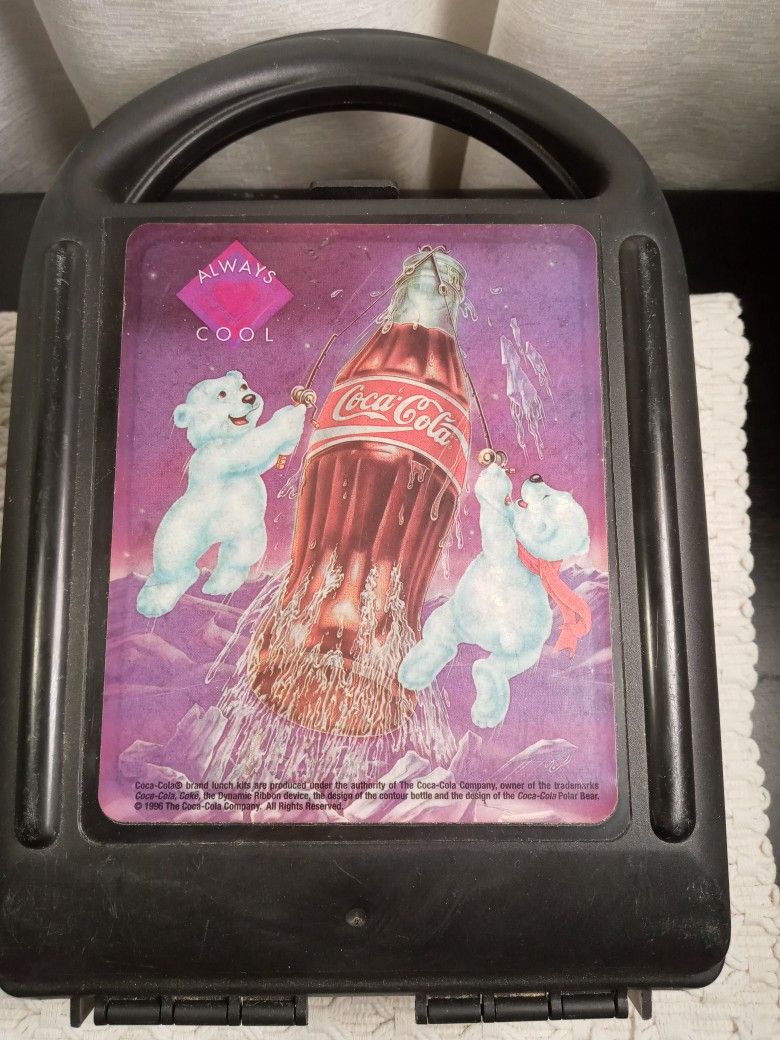 Coke Coca-Cola Soda Pop 1996 "Always Cool" plastic vintage lunch box No Thermos