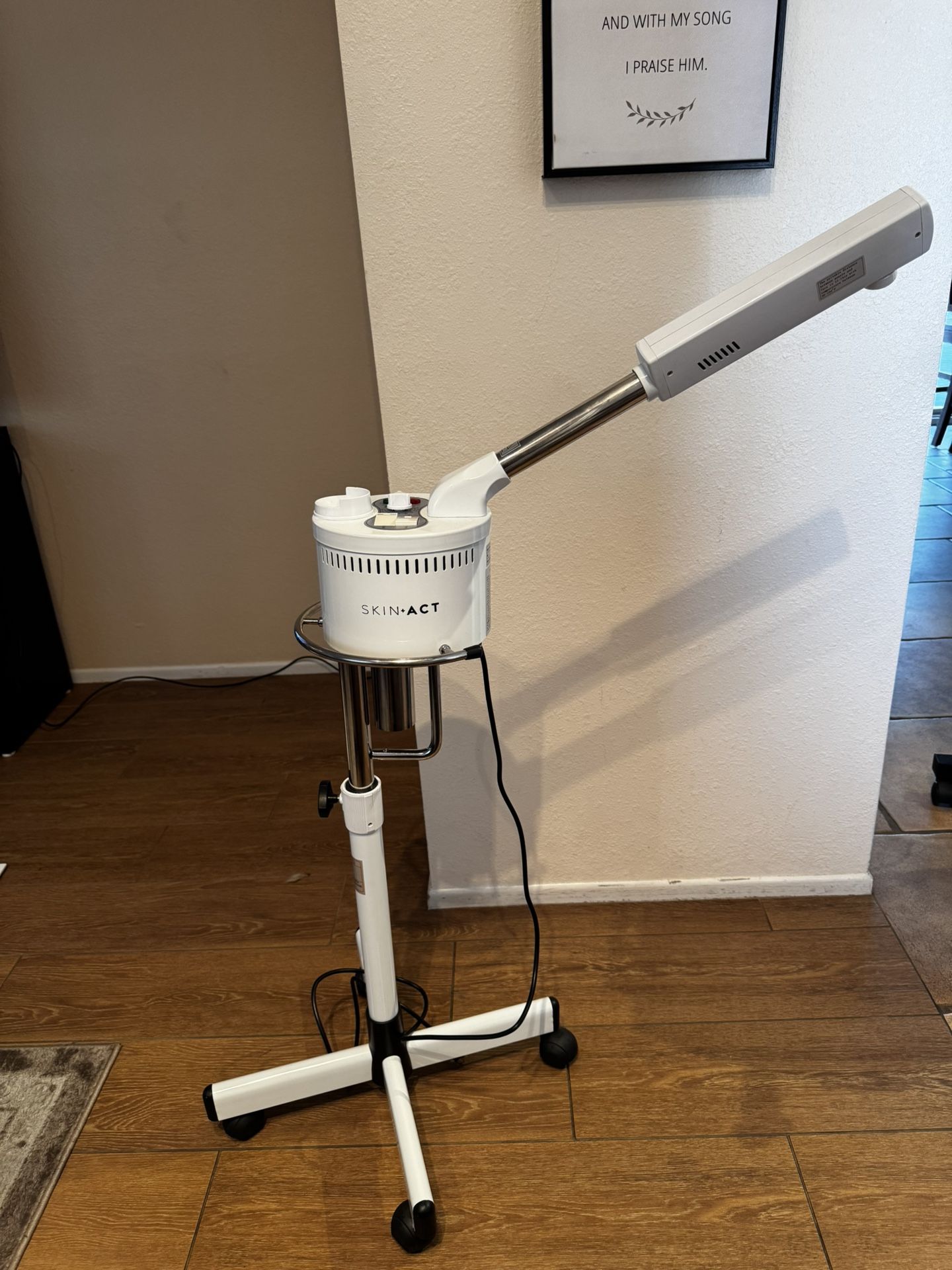 SkinAct Ozone Steamer