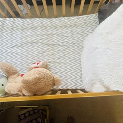 FREE - Crib With Mattress And Sheets 