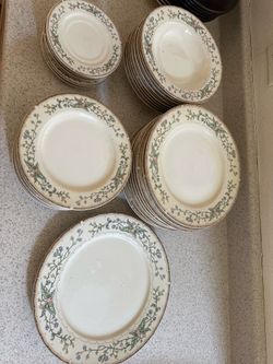 Crockery set