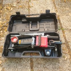 1.5 Ton Floor Jack