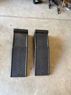 Vehicle Ramps