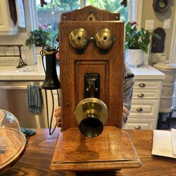 Antique Phone 