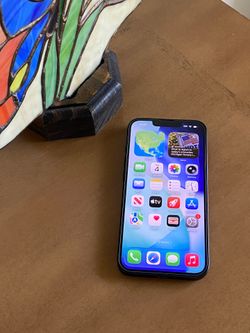 iPhone 13 ( Unlocked) 128gb Black color