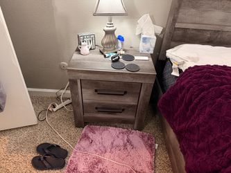 Bedroom set