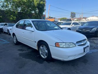 2001 Nissan Altima GXE