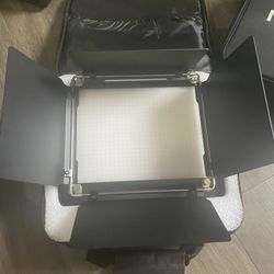 2 NEEWER NL660 Bi-Color LED Video Light