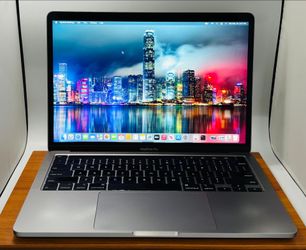 Apple MacBook PRO 13” 2020 TouchBar 2Ghz i5 32GB RAm 512GB Fully Functional