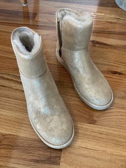 UGG Abree Mini Stardust Size 6 Boots
