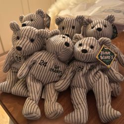 sold as a set rare baseball beanie baby’s 