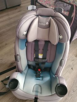 Safety 1st Convertible Car Seat 3 position reclines