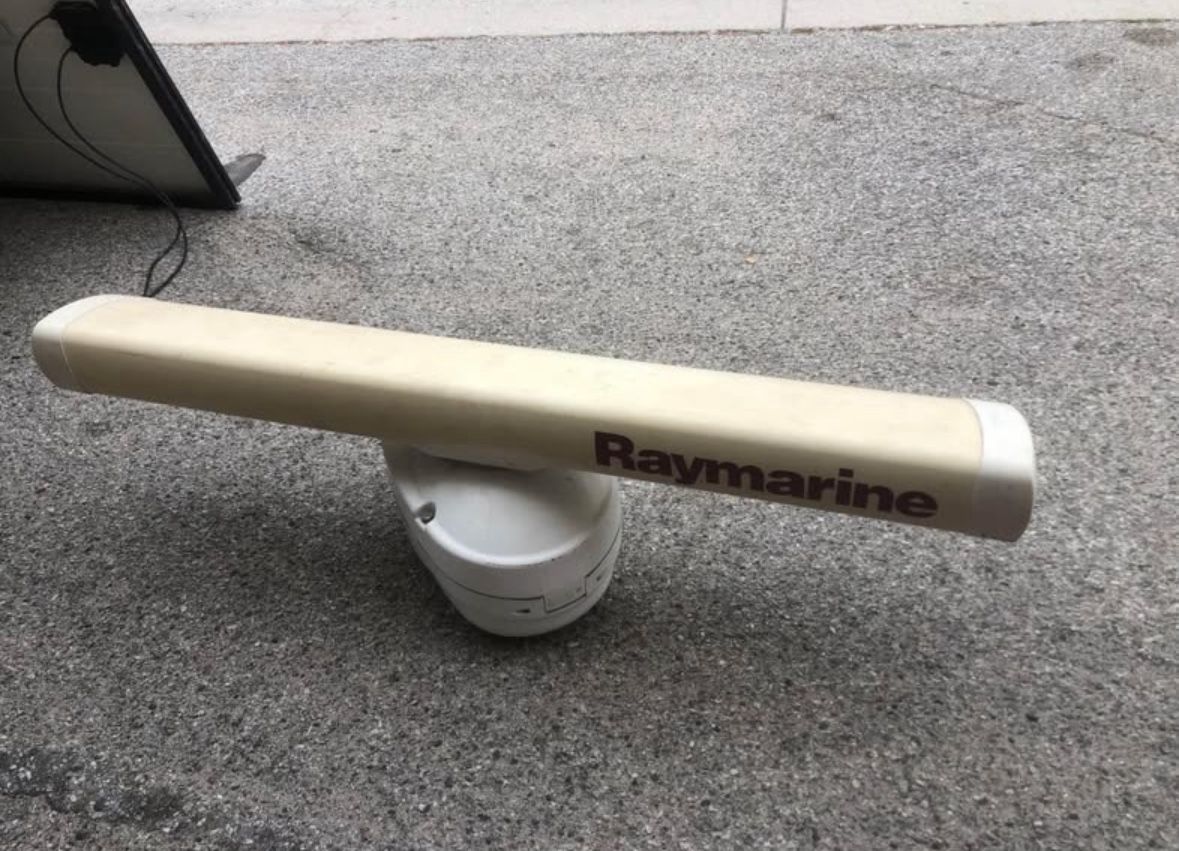 Raymarine Radar Array System
