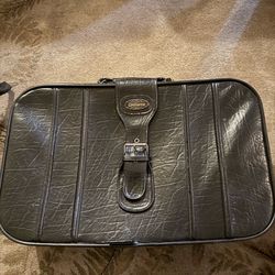 Vintage Continental Carry-On Suitcase – Black Leather Travel Case