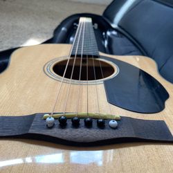 Fender 6 Strings  Colour Natural 