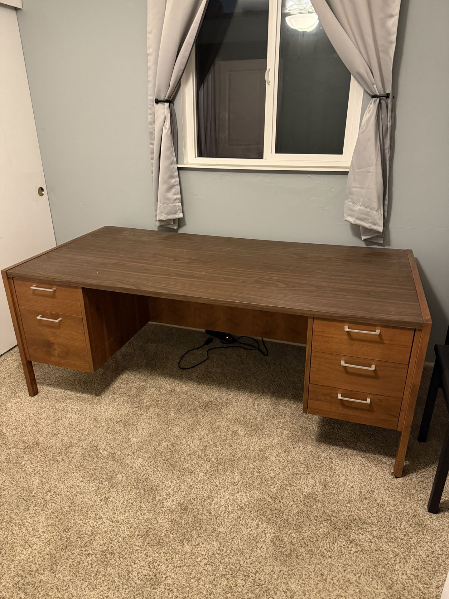 Office Desk