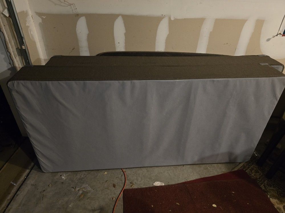 Full King Or 2 Twin XL Box Springs