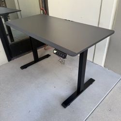Brand New Standing Desk Rising Desk Riser Electric Desk Motorized Height Adjustable Computer Desk