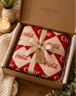 Classic Coca Cola quilted blanket queen/full