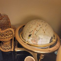 Globe