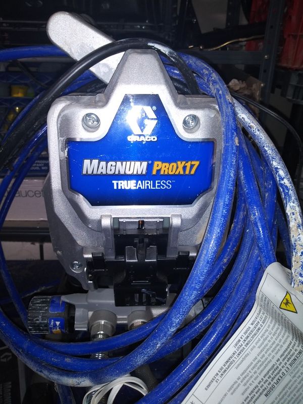 GRACO MAGNUM PRO X17 PAINT SPRAYER for Sale in Town and Country, MO