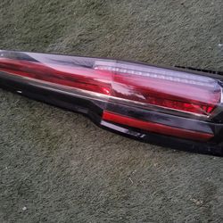 Escalade Tail Light 