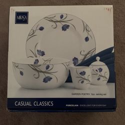 New Mikasa Set In Box
