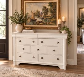 White Wood Dresser with 7 Drawers