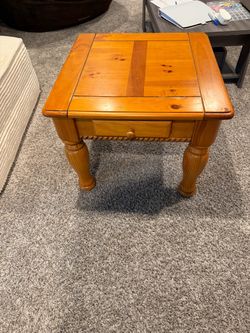 Solid Wood End Table with Drawer – 24” Square