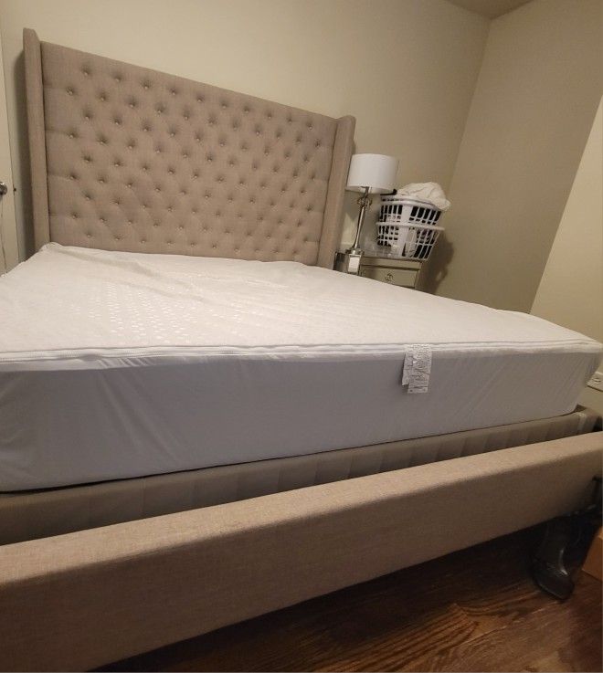King Size Upholstery Bed