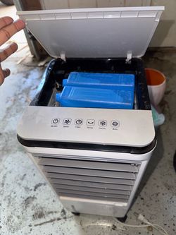 Portable Evaporative Air Cooler with Ice Packs