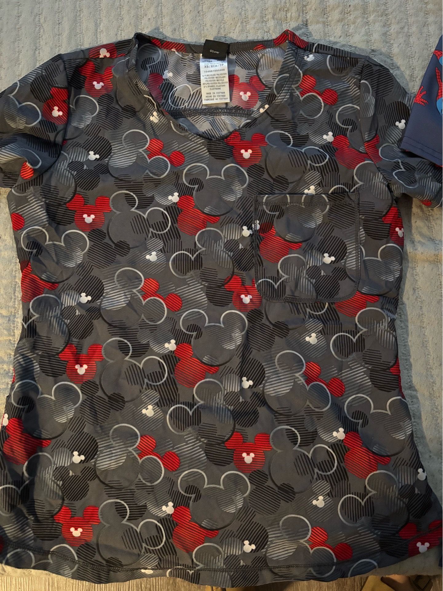 Scrub top